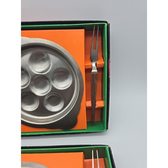 MCM Escargot Serving 2 sets of 3 pc set Stainless Steel Plate, Tongs, Fork Boxed - Picture 11 of 12